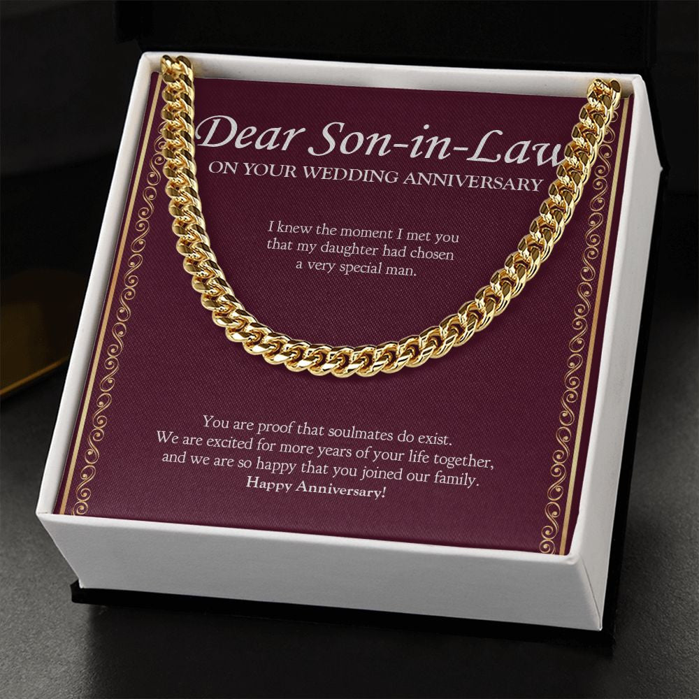 Very Special Man cuban link chain gold standard box