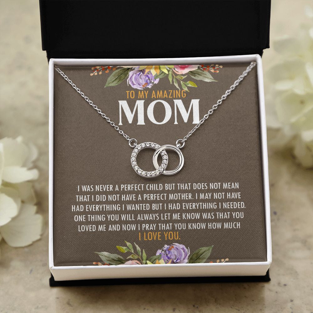Perfect Mother double circle necklace close up