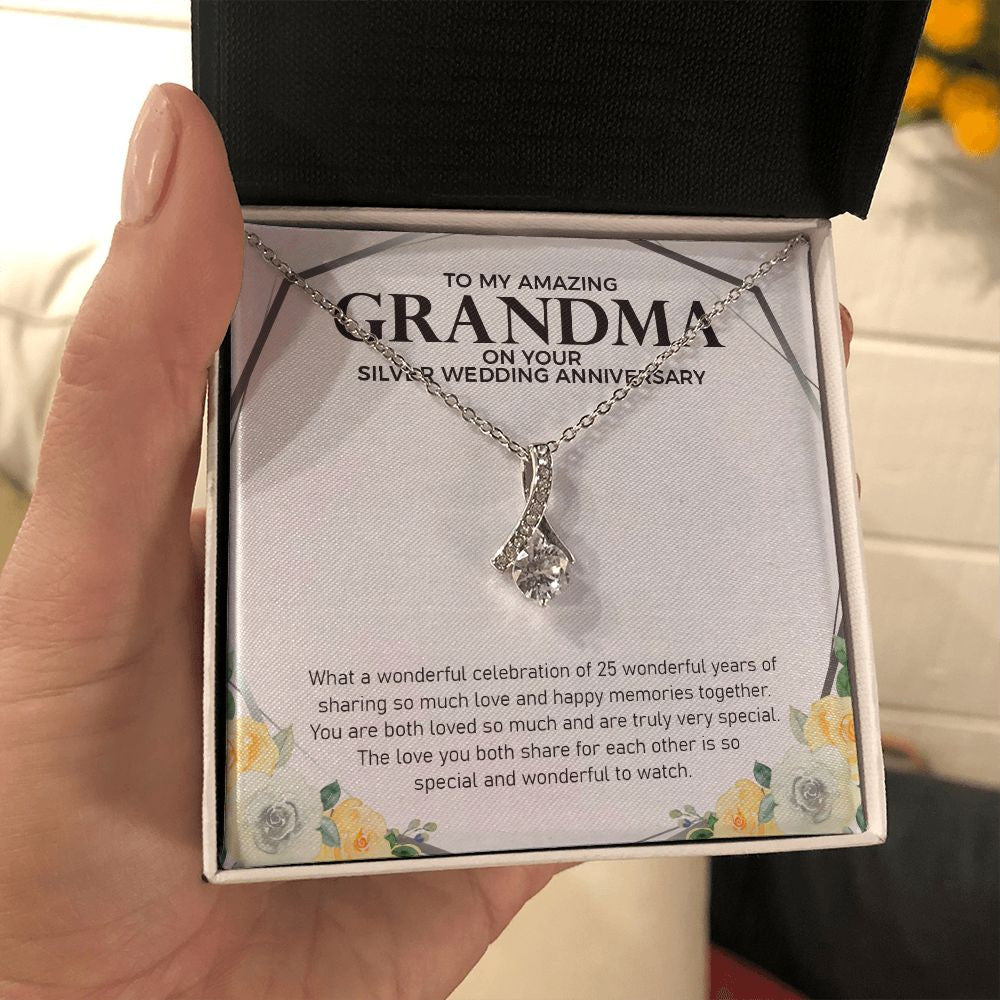 25 Wonderful years alluring beauty necklace in hand