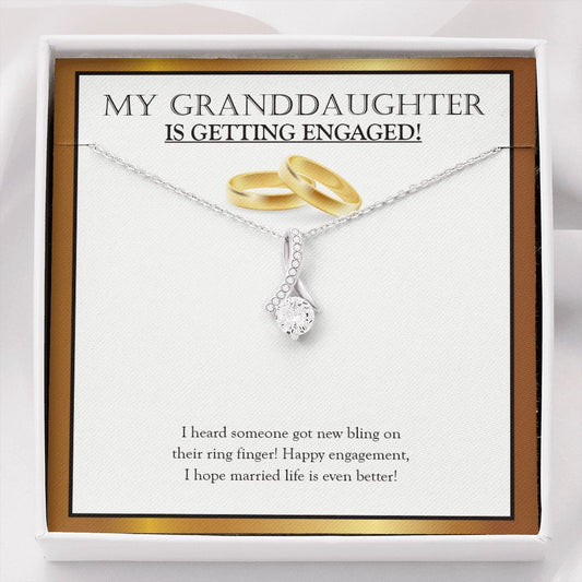 Bling On The Finger alluring beauty necklace front