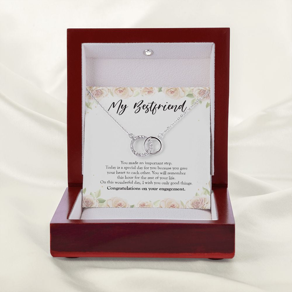 Important Step double circle necklace premium led mahogany wood box