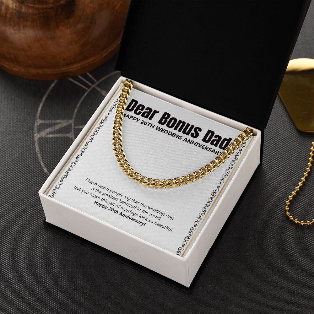 Smallest Handcuff In The World cuban link chain gold box side view