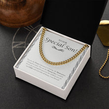Load image into Gallery viewer, The Masterpiece cuban link chain gold box side view
