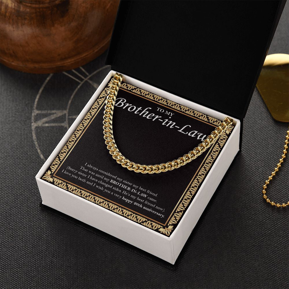 My Sister My Bestfriend cuban link chain gold box side view