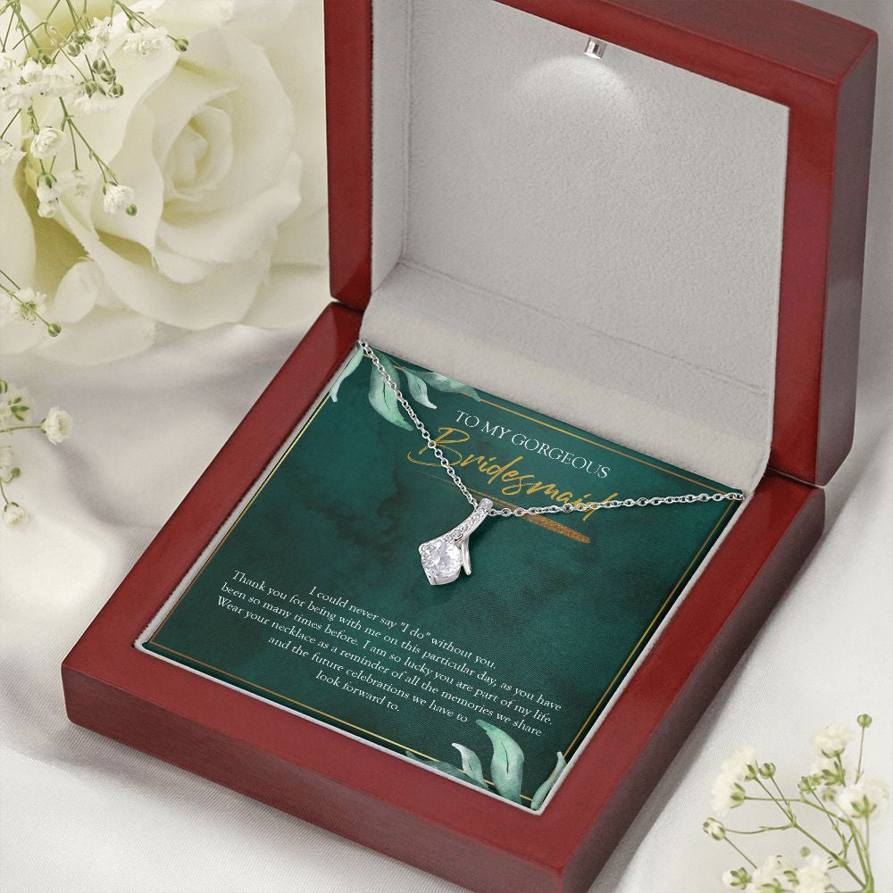 Look Forward To alluring beauty necklace premium led mahogany wood box