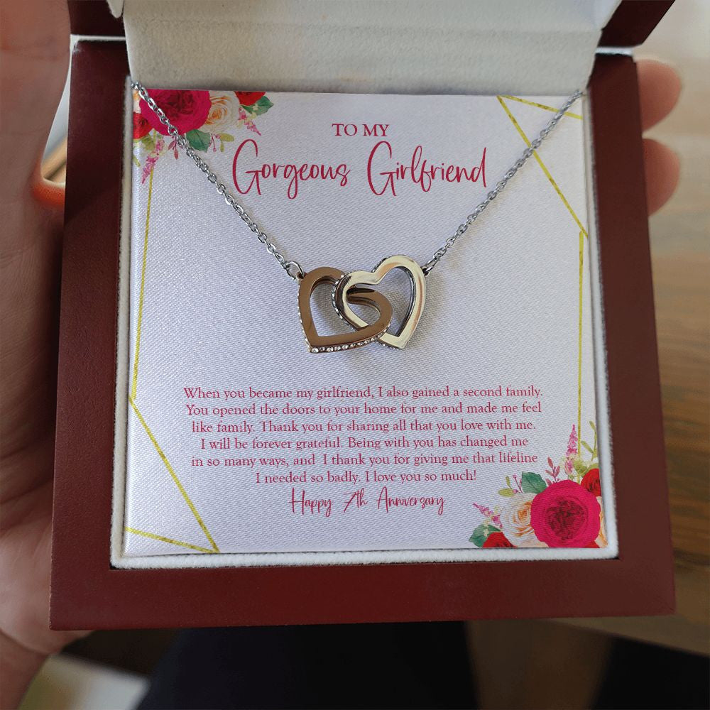 Made Me Feel Like Family interlocking heart necklace luxury led box hand holding