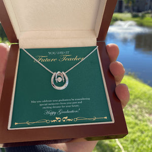 Remembering Special Moments horseshoe pendant luxury hold hand