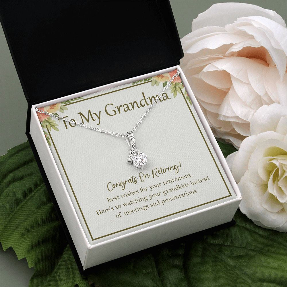 Meetings And Presentations alluring beauty pendant white flower