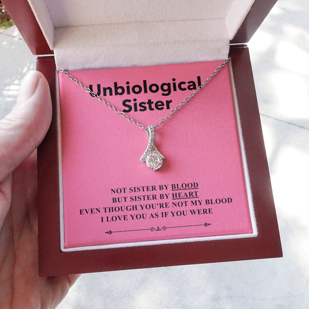 Sister By Heart alluring beauty necklace luxury led box hand holding