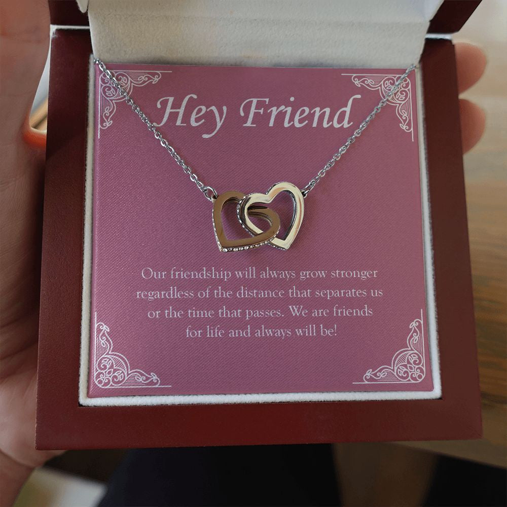 Stronger Regardless The Distance interlocking heart necklace luxury led box hand holding