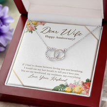 Load image into Gallery viewer, Bestfriend, Soulmate, Everything double circle necklace luxury led box close up
