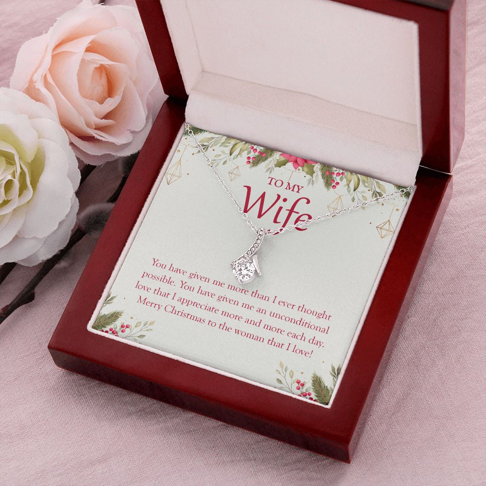 Unconditional Love alluring beauty pendant luxury led box flowers