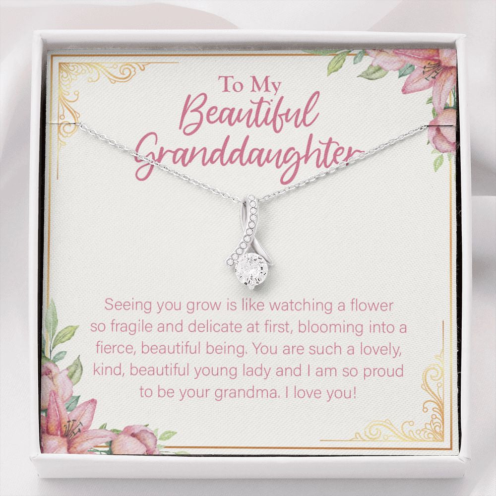 Like Watching A Flower alluring beauty necklace front