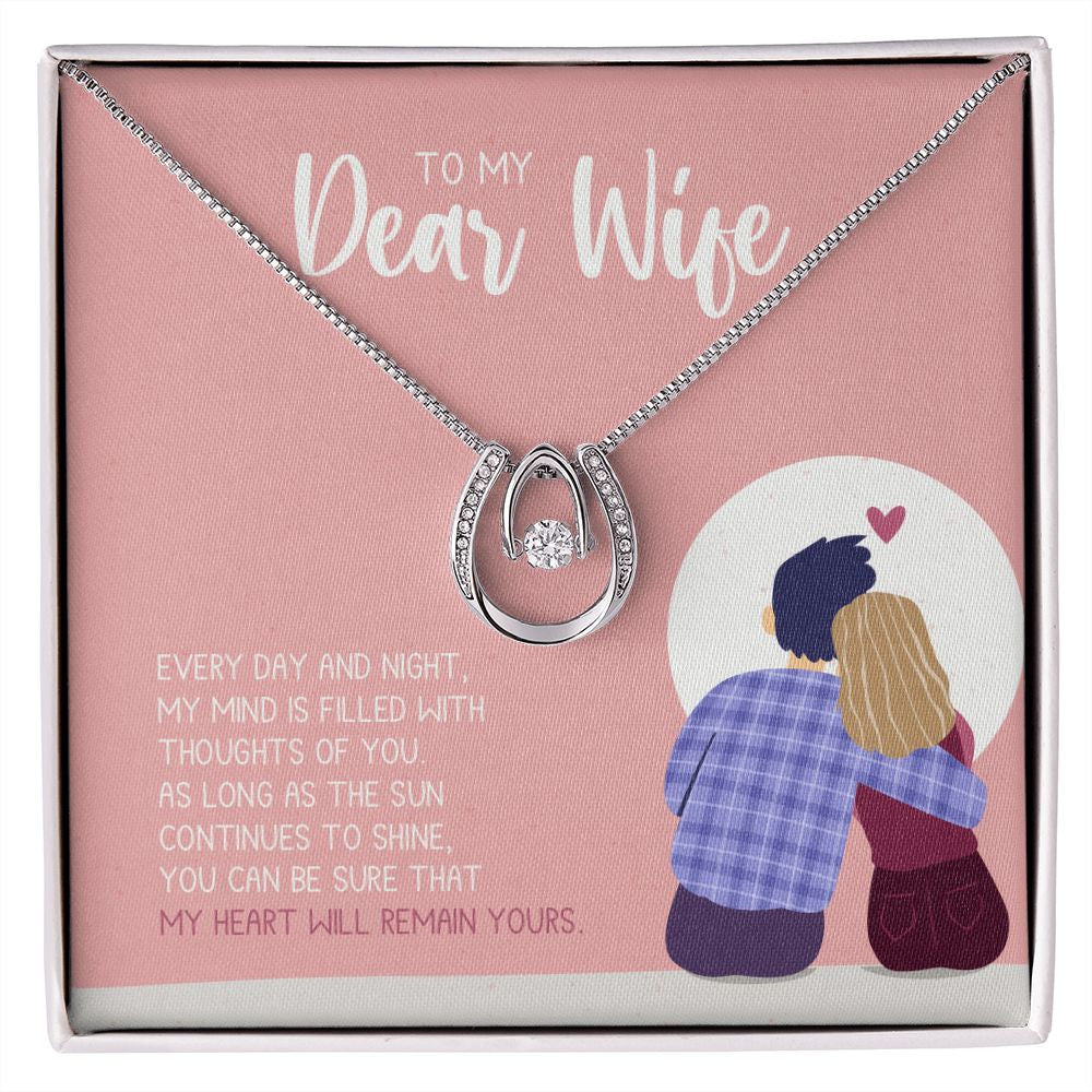 Thoughts of you horseshoe necklace front