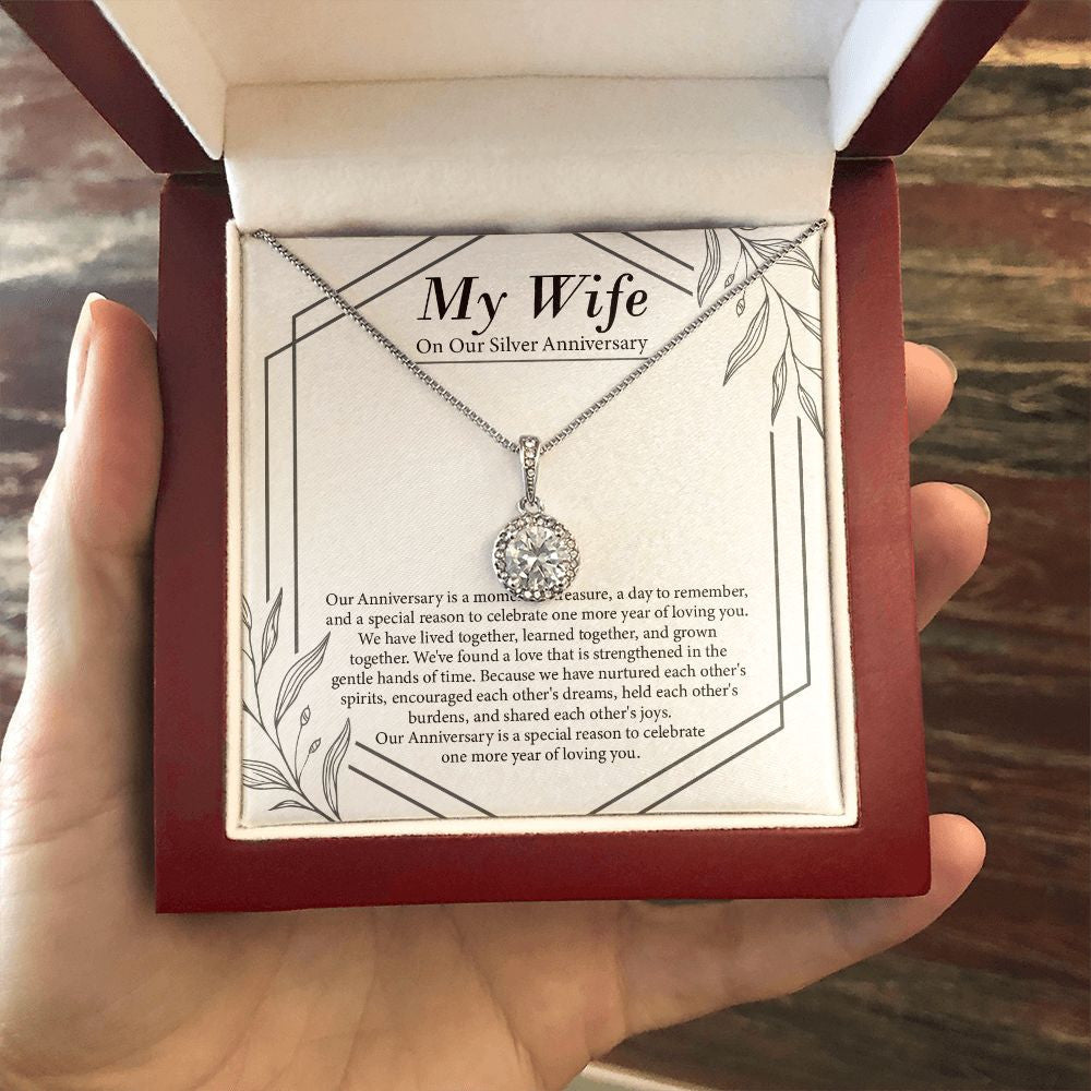 Moment Of Treasure eternal hope necklace luxury led box hand holding