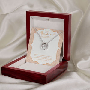 Heart-Warming horseshoe necklace premium led mahogany wood box